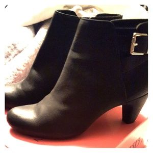 Sam & Libby leather bootie
